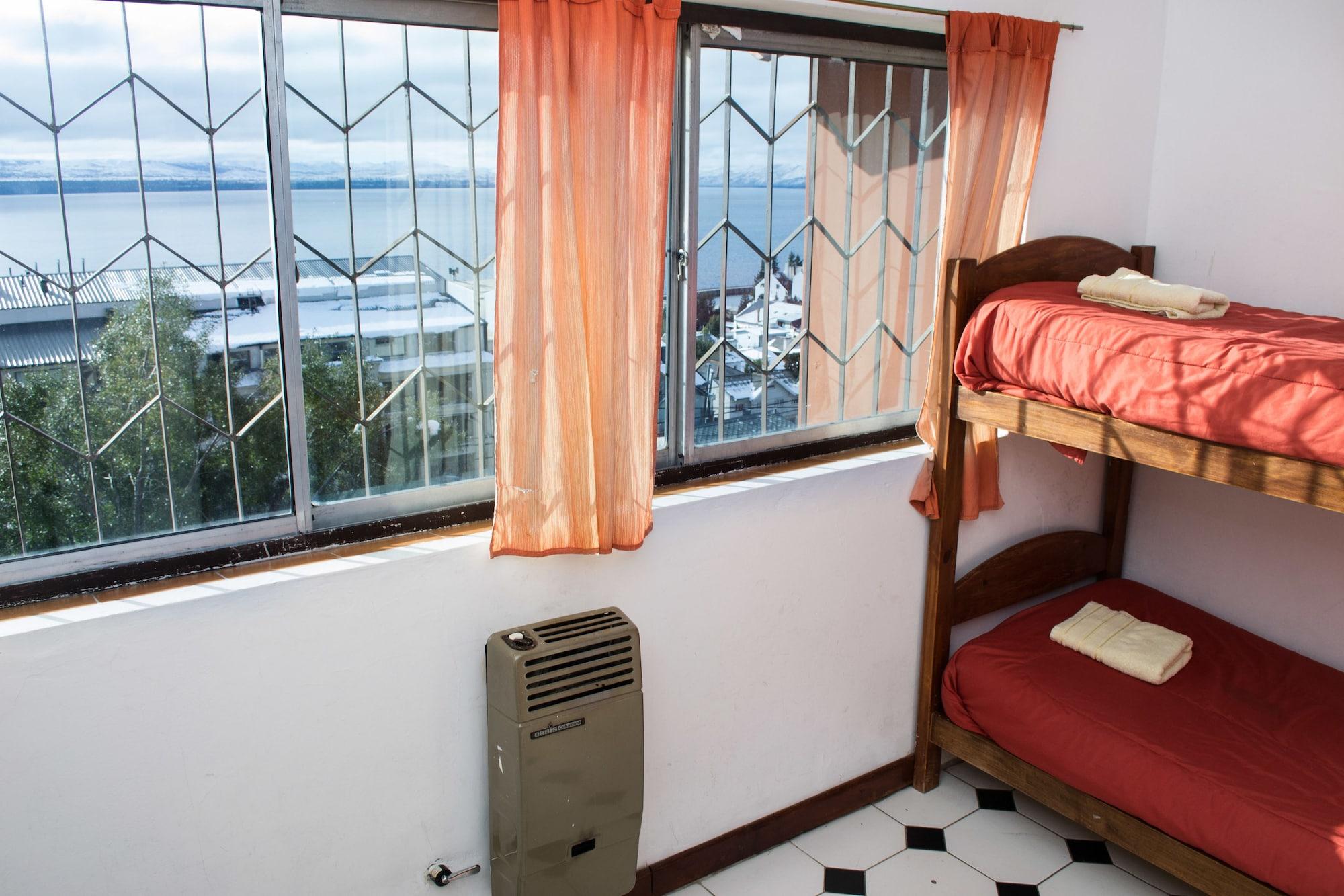 Hostel Inn Bariloche (Adults Only) Екстериор снимка