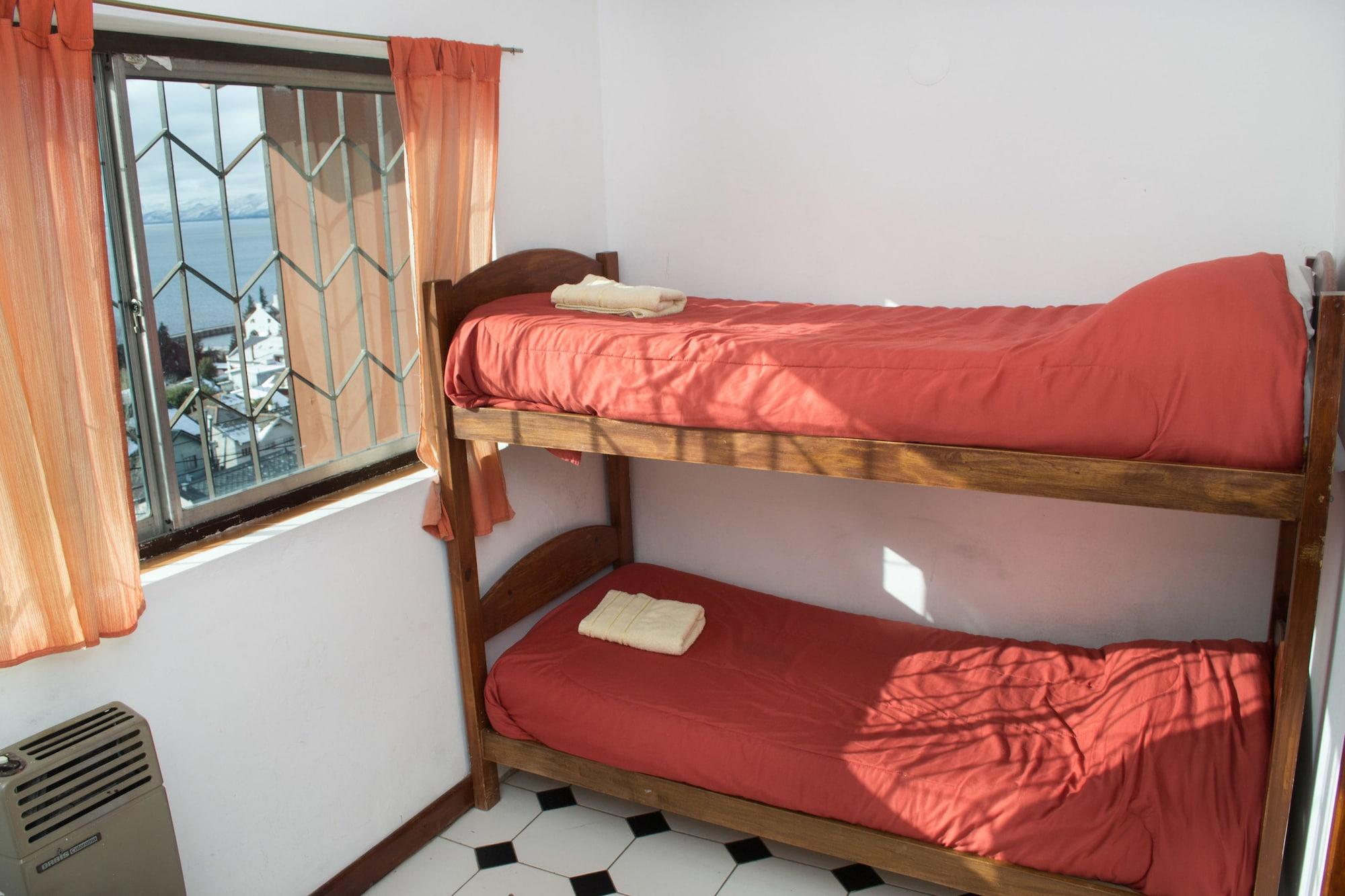 Hostel Inn Bariloche (Adults Only) Екстериор снимка