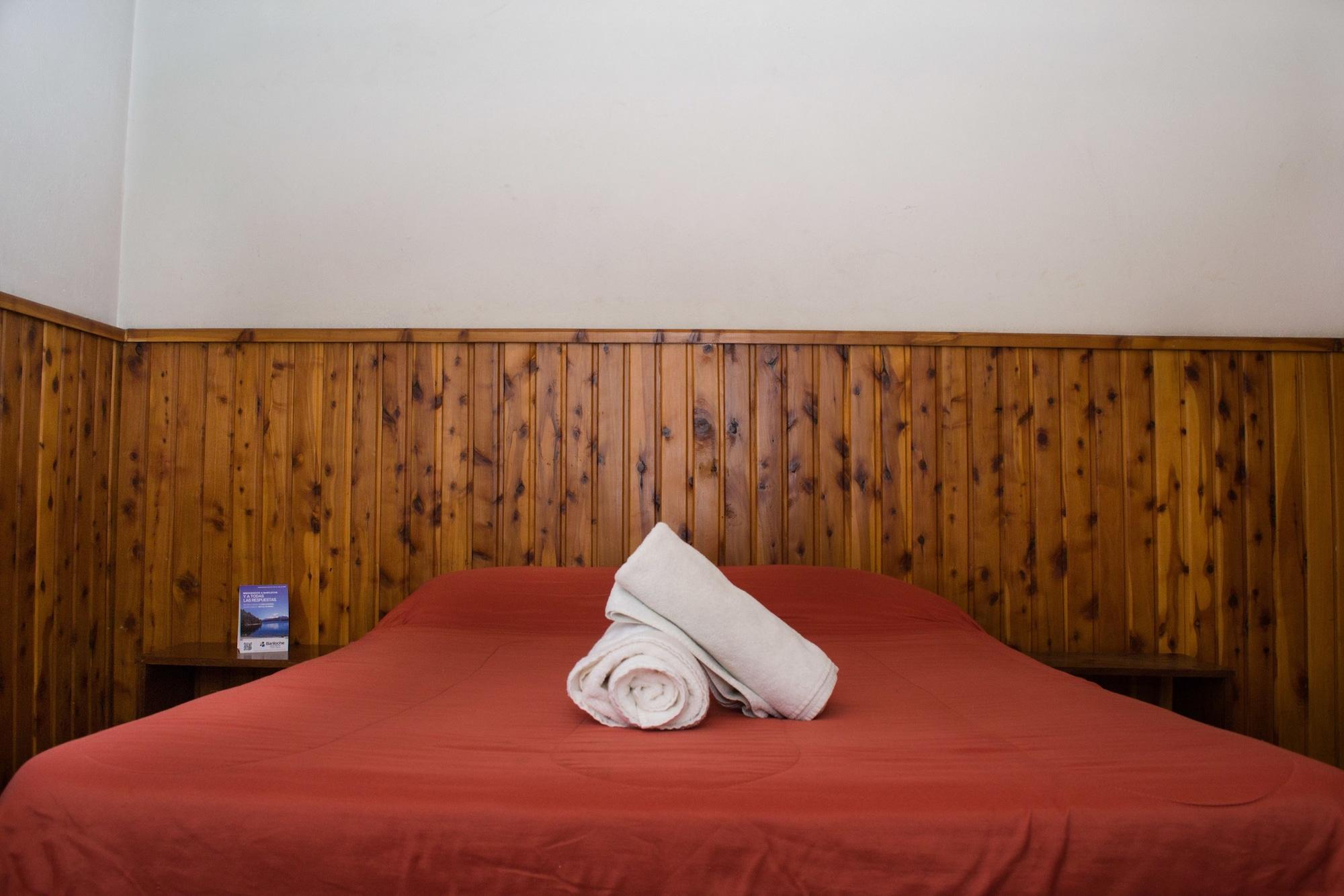 Hostel Inn Bariloche (Adults Only) Екстериор снимка