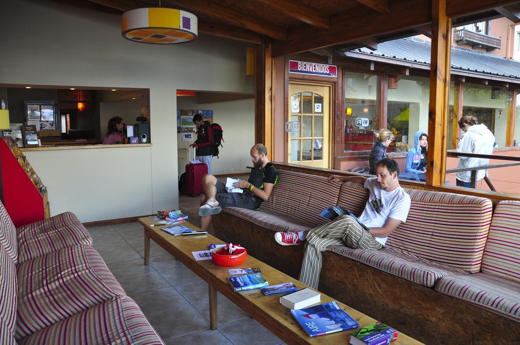 Hostel Inn Bariloche (Adults Only) Екстериор снимка