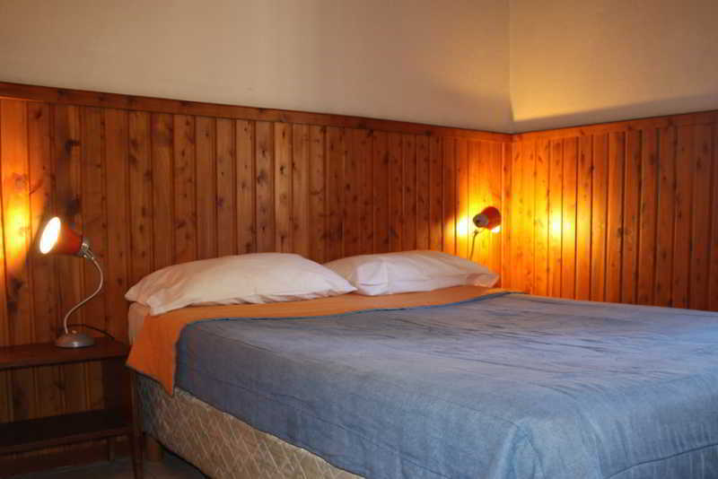 Hostel Inn Bariloche (Adults Only) Екстериор снимка