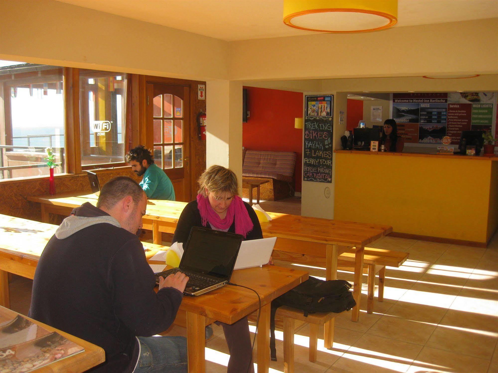 Hostel Inn Bariloche (Adults Only) Екстериор снимка